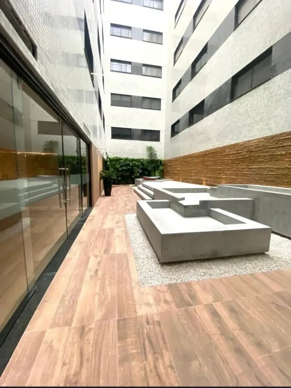 Alugo Sala Comercial no Ed. Porto Quality - 50m2 - com acabamento - Foto 4