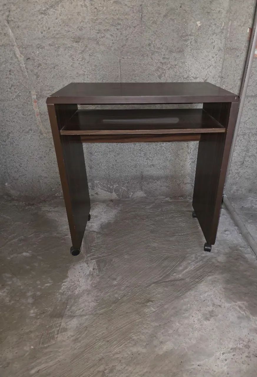 Mesinha com rodas - Anúncio ativo = Produto disponível  - Foto 2