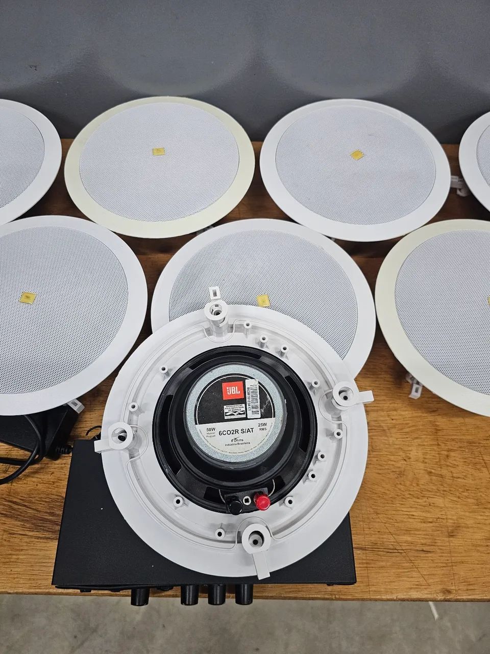 KIT SOM AMBIENTE COMPLETO JBL + AMPLIFICADOR ORION  - Foto 5