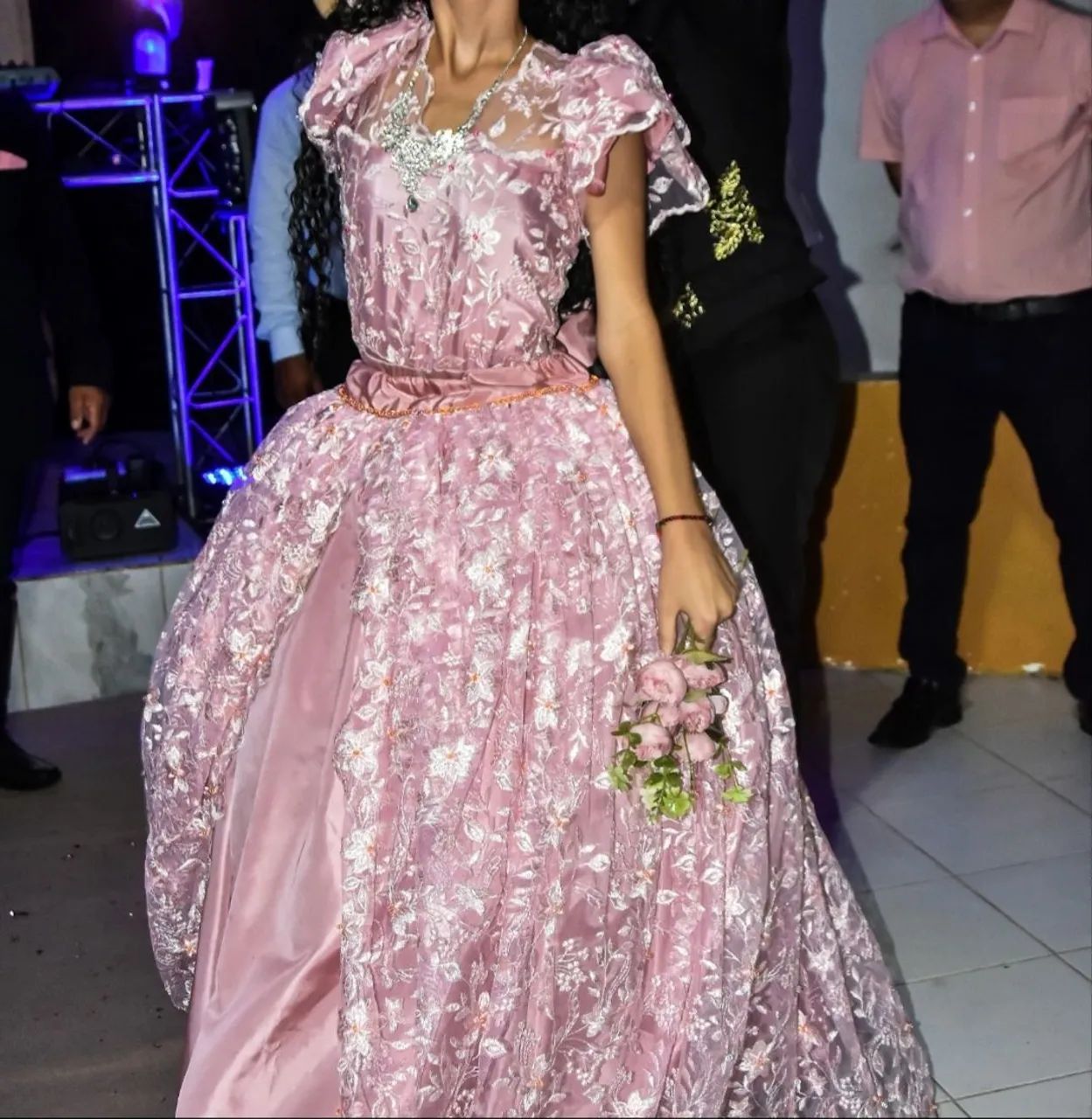 Vestido de 15 anos de princesa  - Foto 5