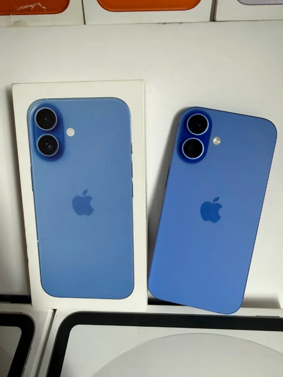 iPhone 16 256GB Azul Muito Novo - Celulares e Smartphones - Costa