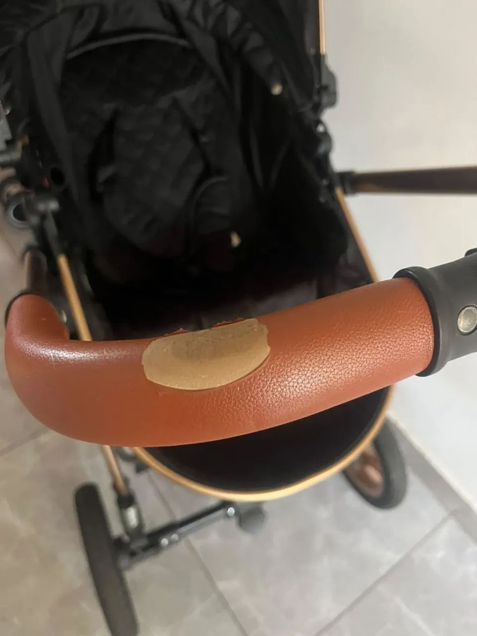 Carrinho com bebe conforto - passear baby - Foto 4