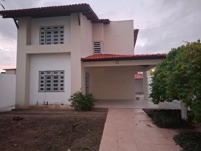 Casa para alugar na Atalaia