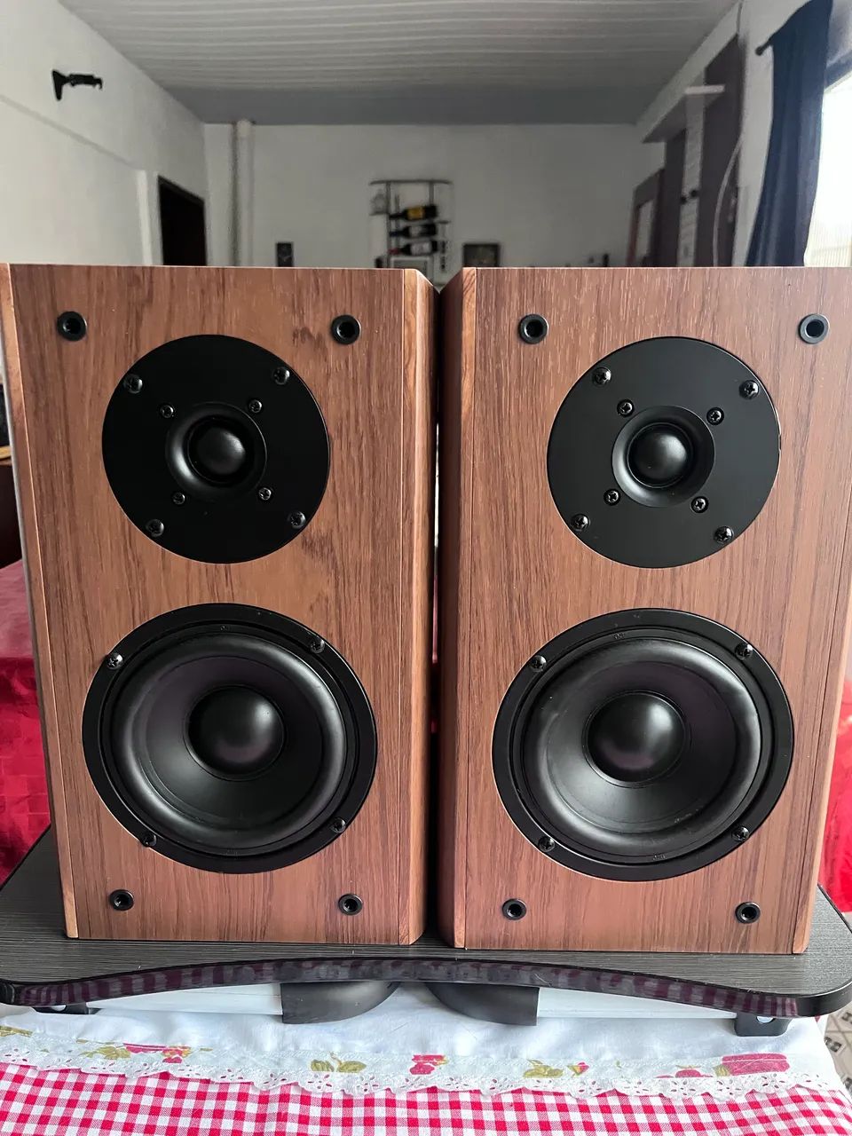 Par de Caixa 200 W ( Novas) - Foto 4