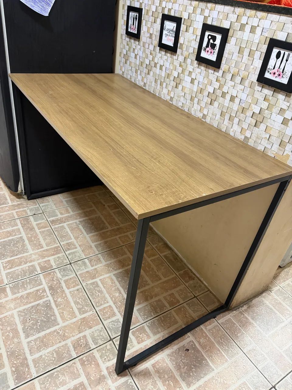 Mesa cozinha/ escritório 