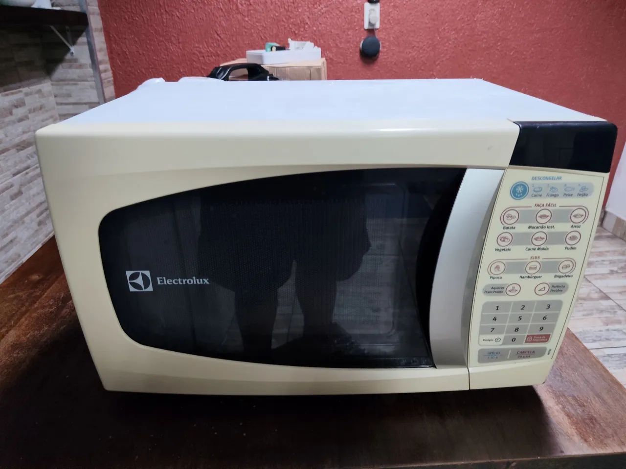 Microondas Electrolux 20l  - Foto 4