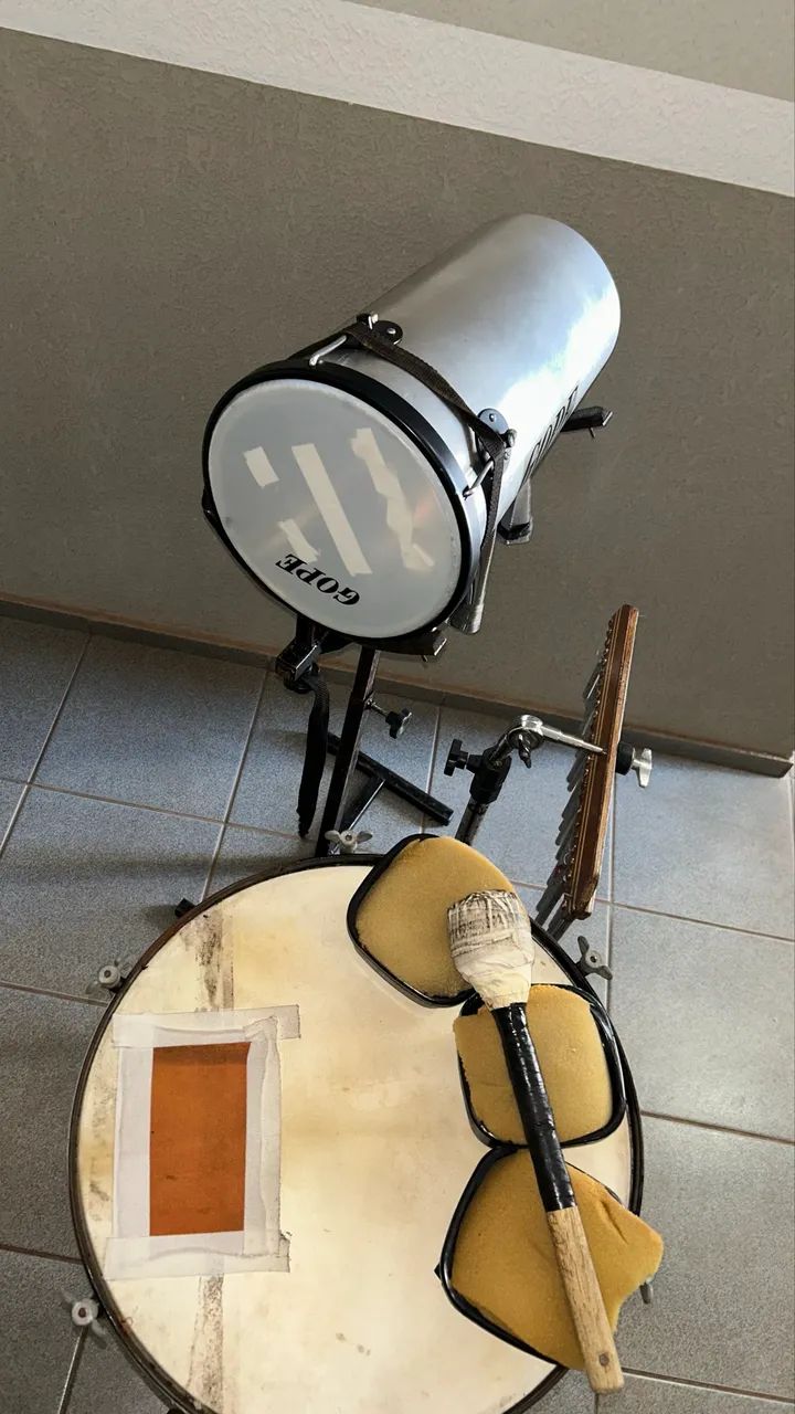 ? VENDO KIT DE PERCUSSÃO COMPLETO 