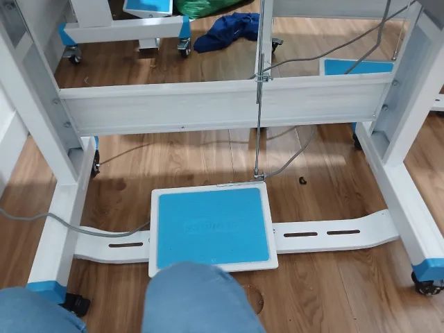 Máquina de costura  - Foto 5