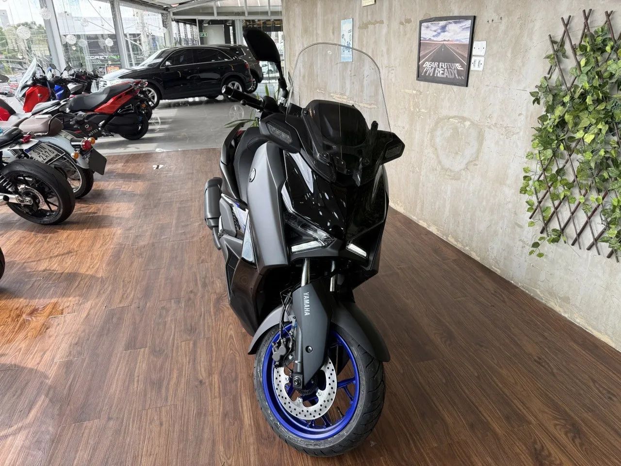 Yamaha Xmax 300 connected abs 2026 - Foto 2