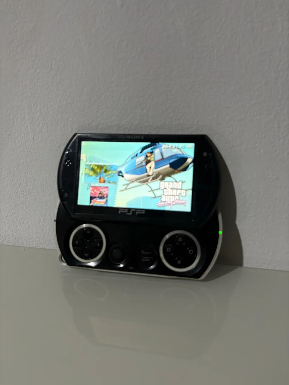 PSP GO - Foto 4