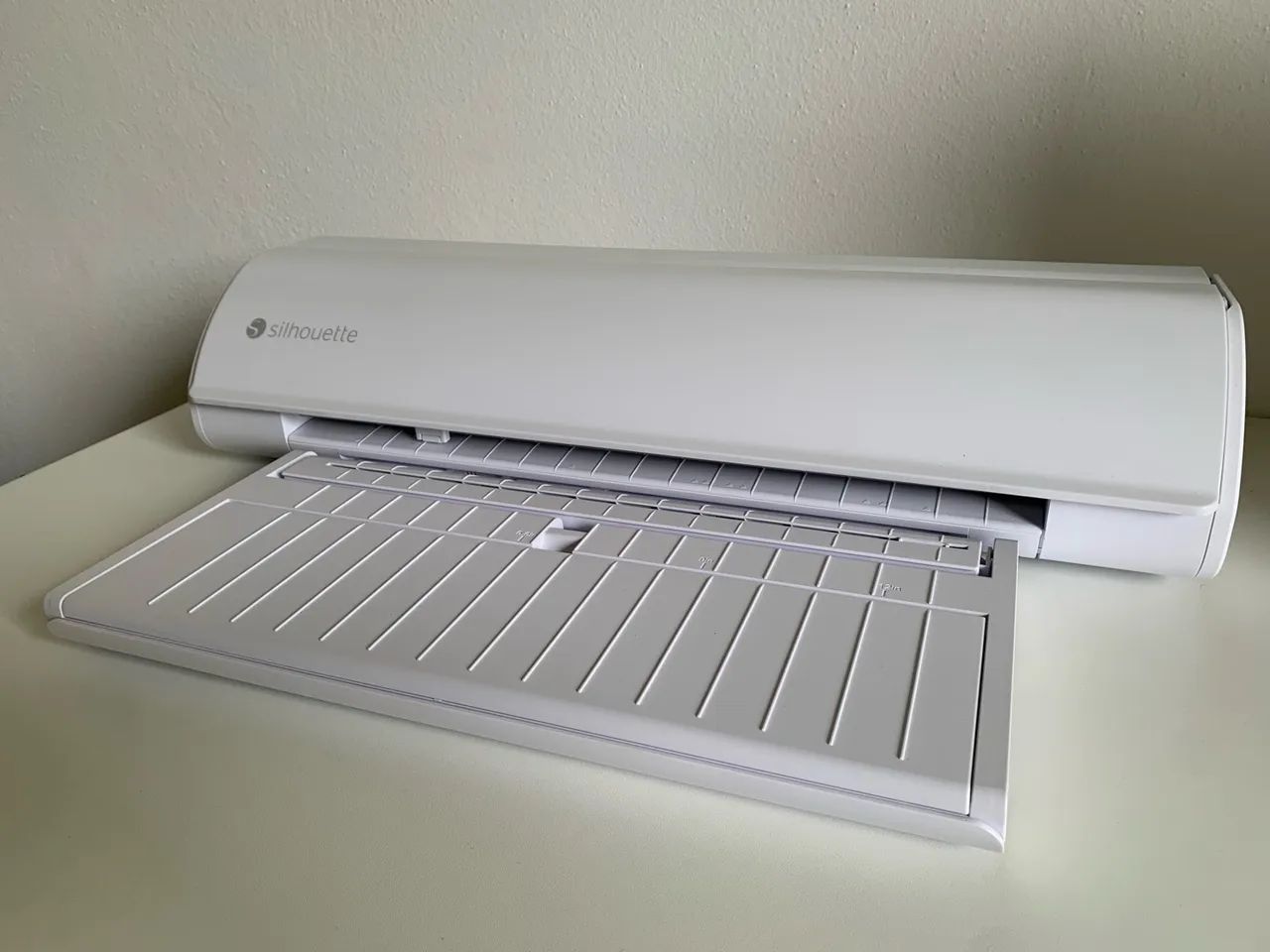 Silhouette Cameo 5 