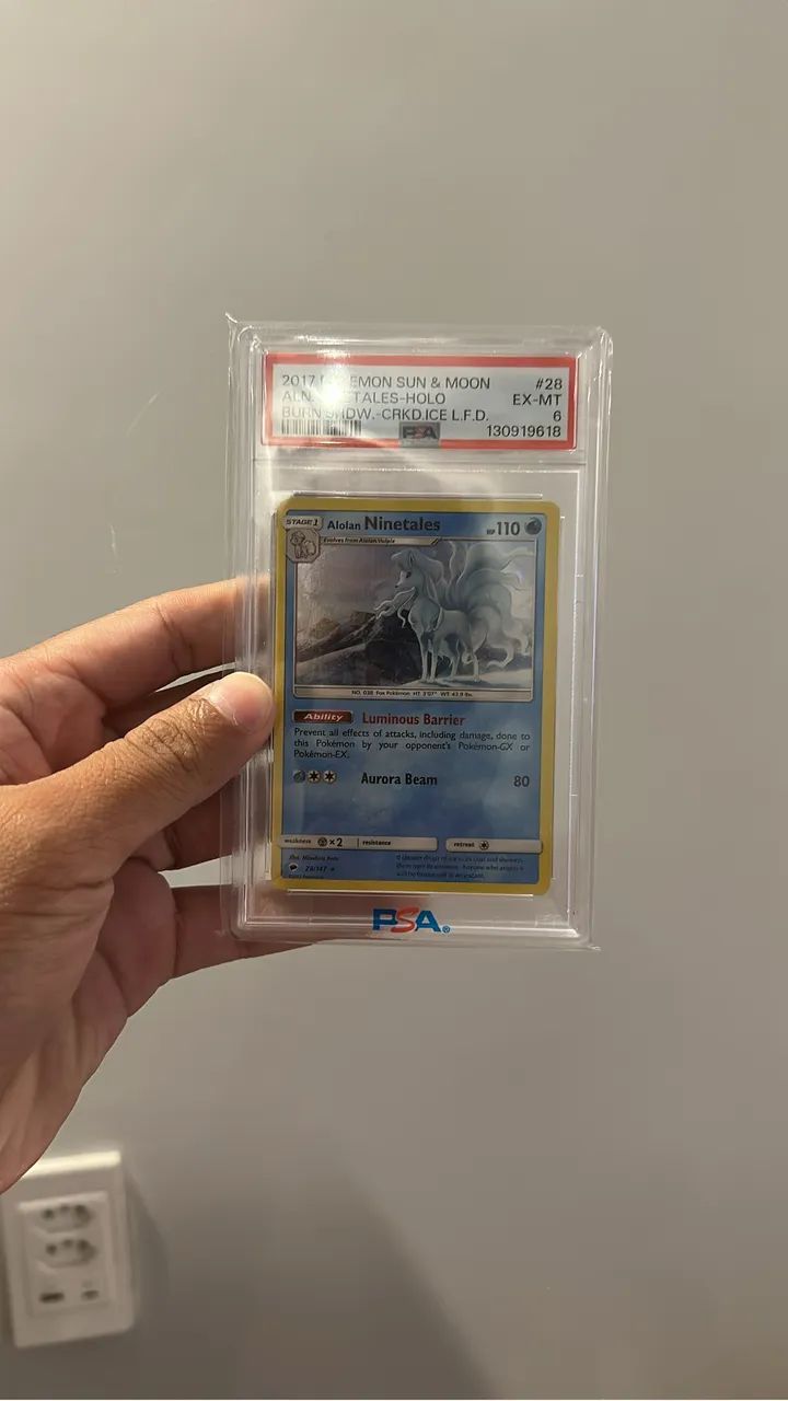 NINETEALES ALOLA - PSA 6