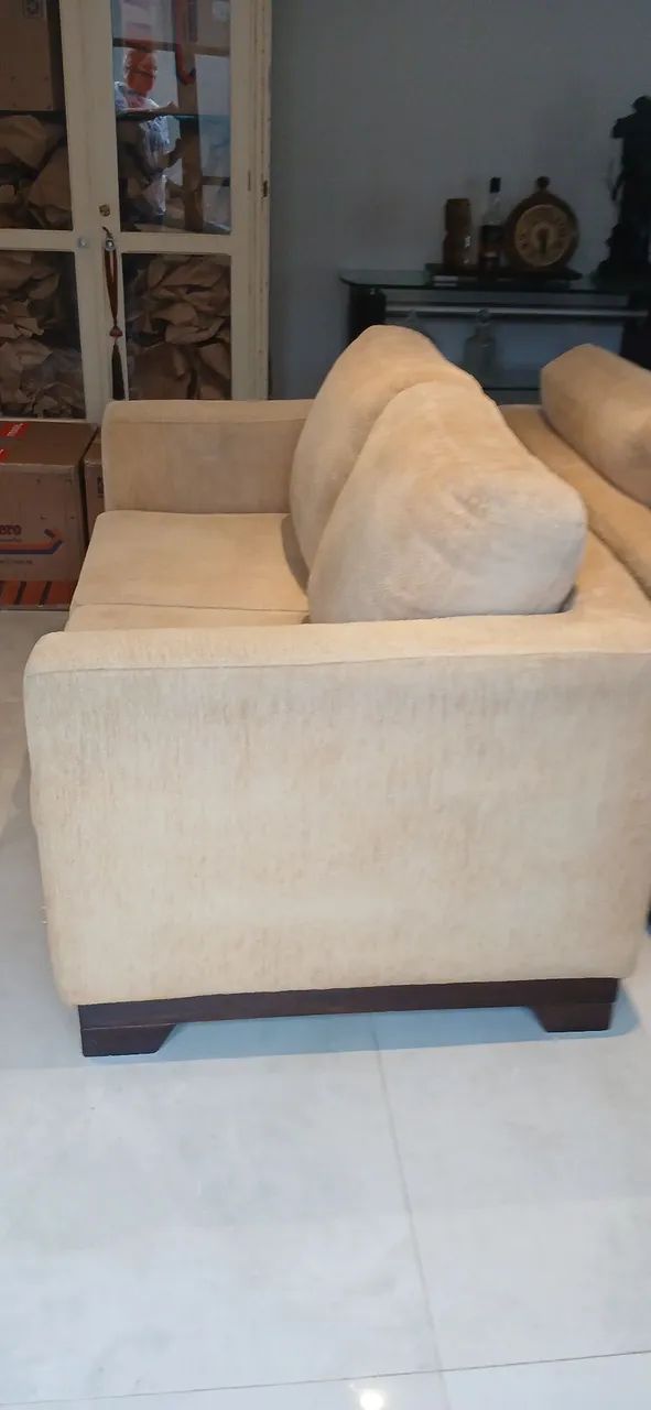 Sofá  Velutex de dois lugares - Foto 2