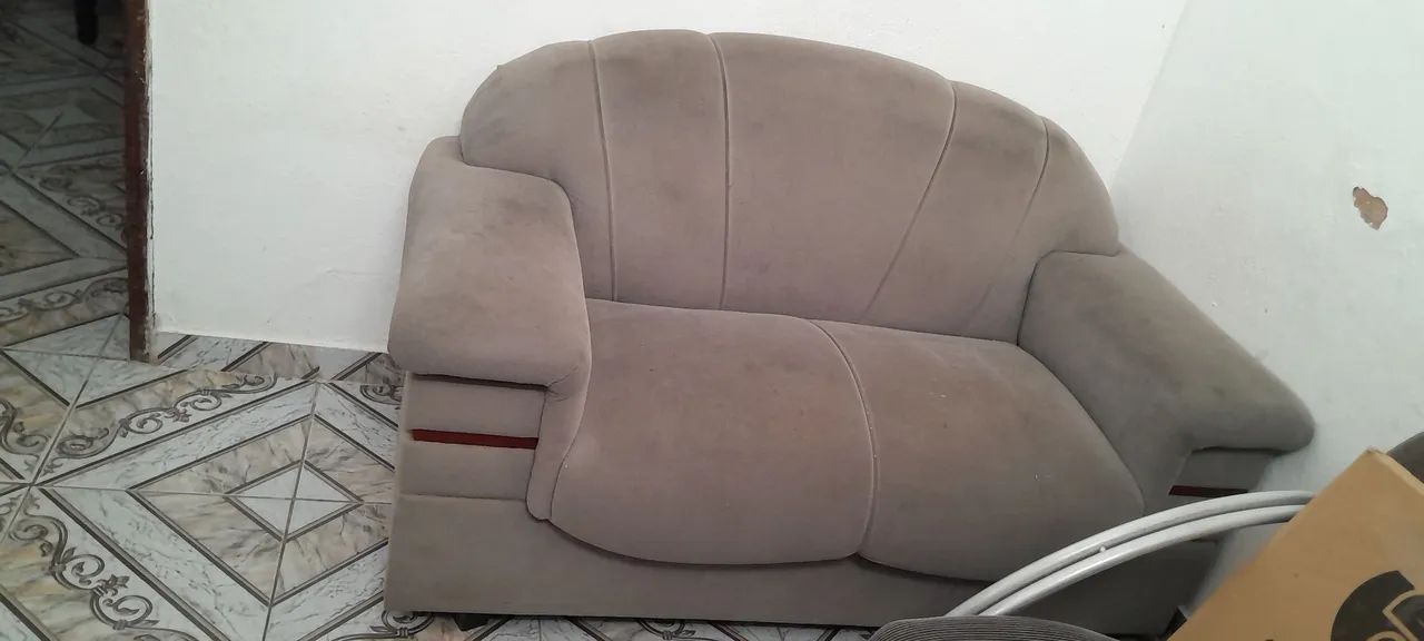 Vendo Sofá 2 lugares - Foto 2