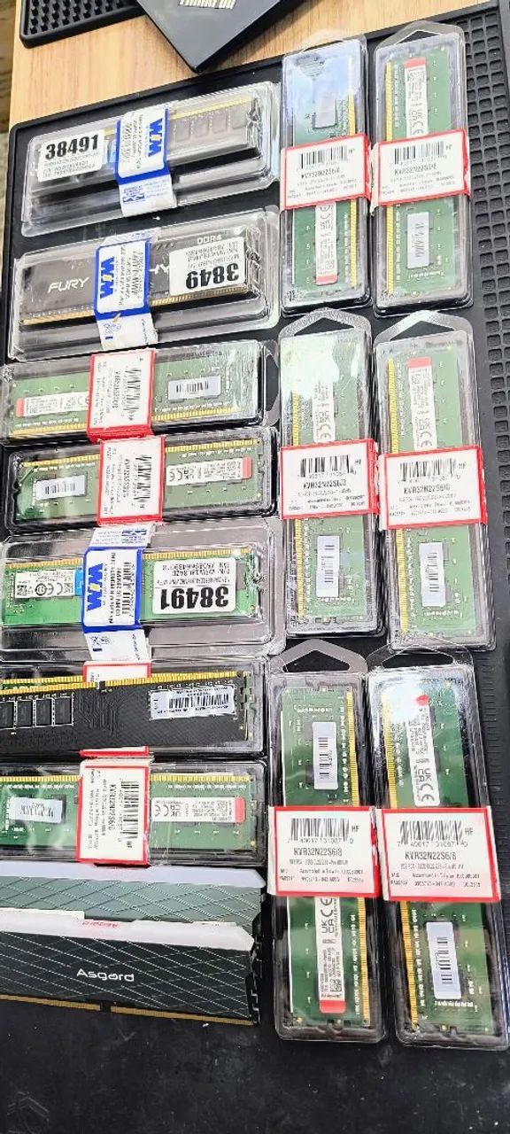 Memória 8GB DDR4 Desktop NOVAS - Foto 2