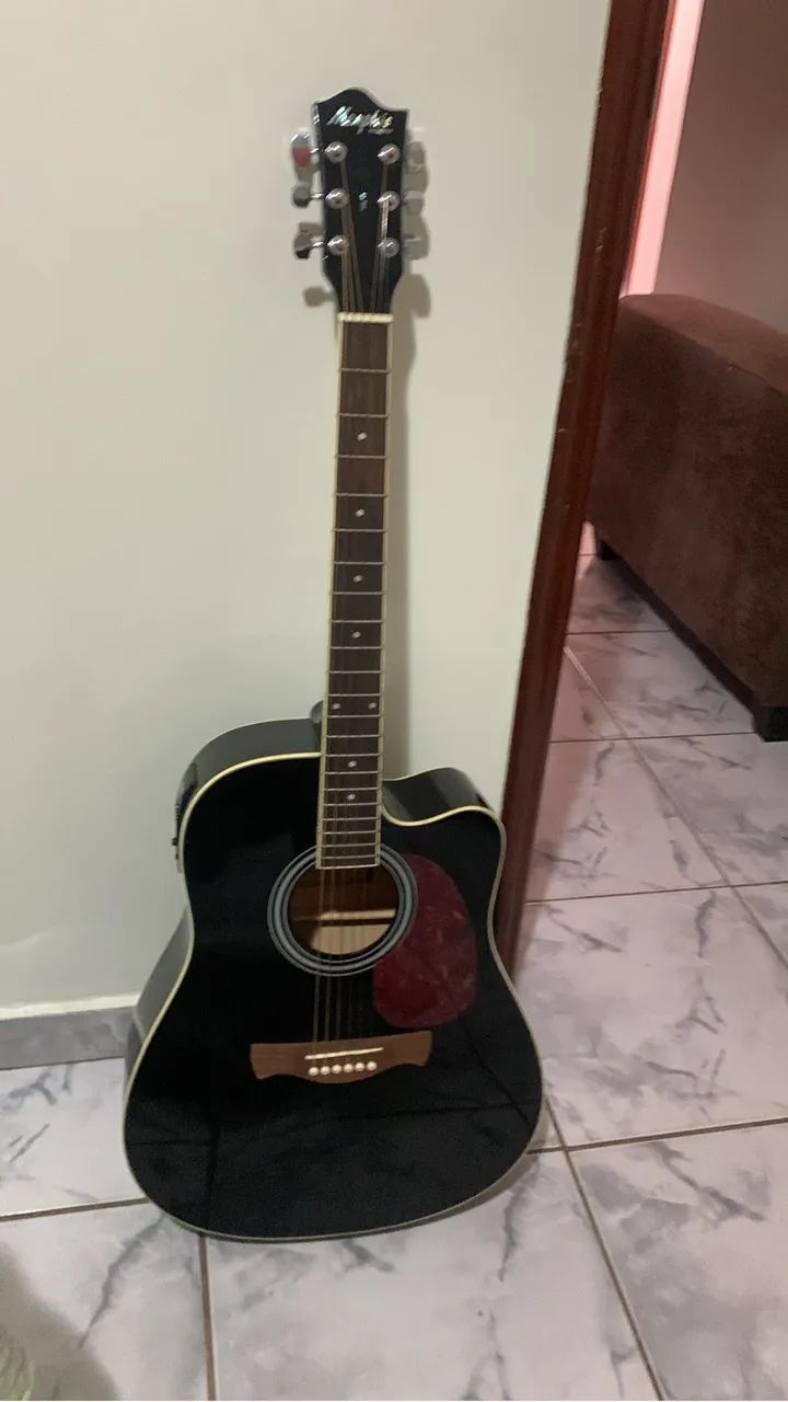 Violão tagima 