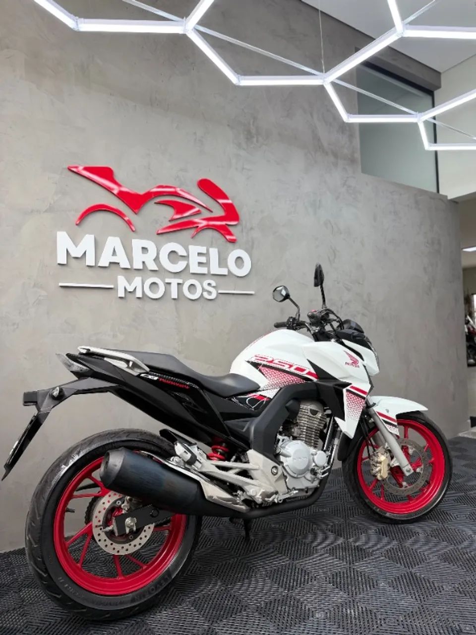 Honda CB 250 TWISTER 2022 - Foto 5