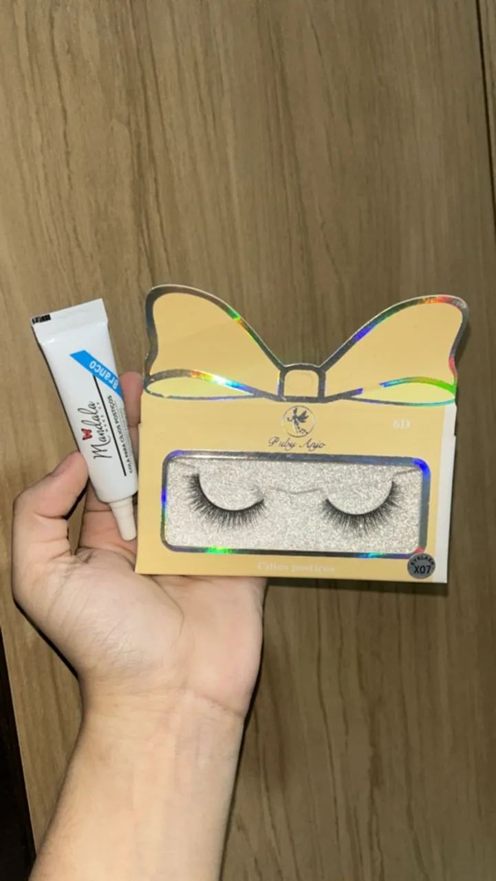 Kit Cílios Postiços + Cola