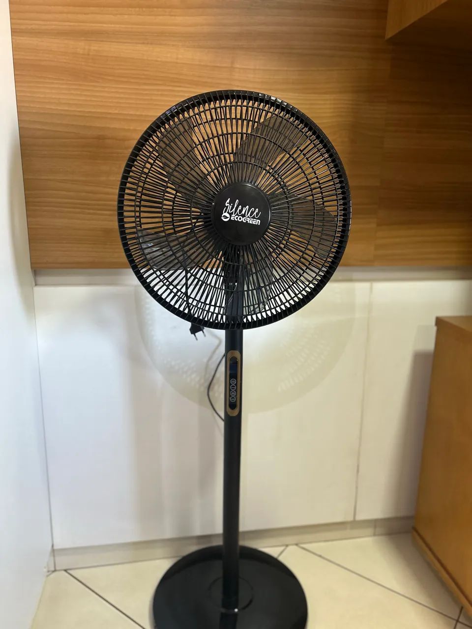 Ventilador com controle 