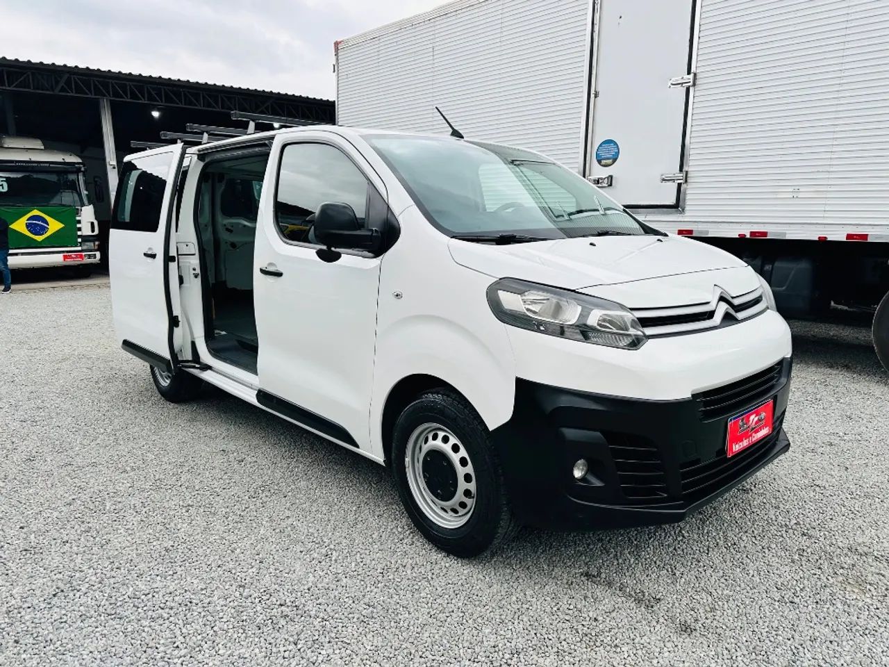 Citroen Jumpy Vitré 1.6 Turbo Diesel 2021 - Foto 4