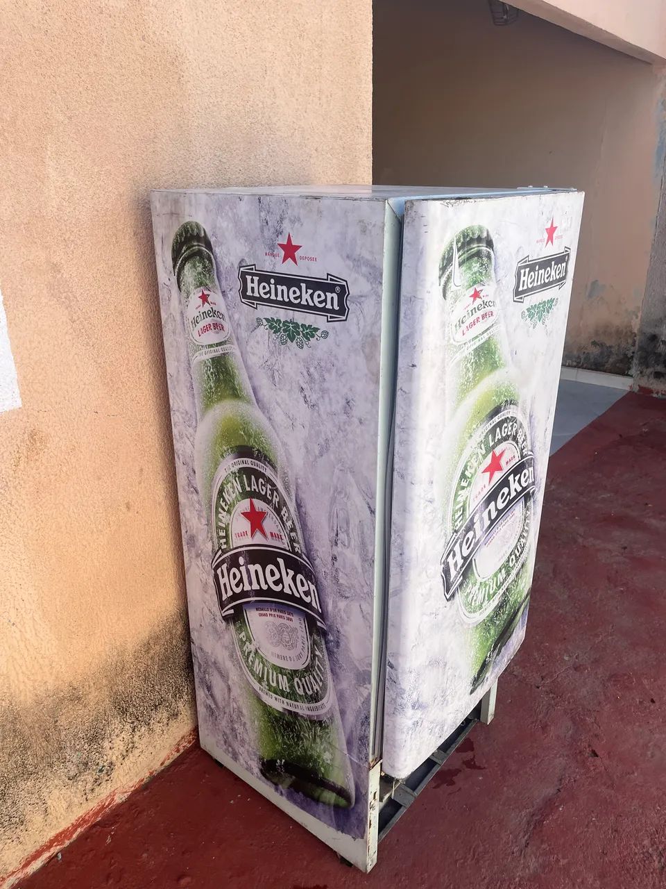 Cervejeira/Expositor vertical Heineken  - Foto 2
