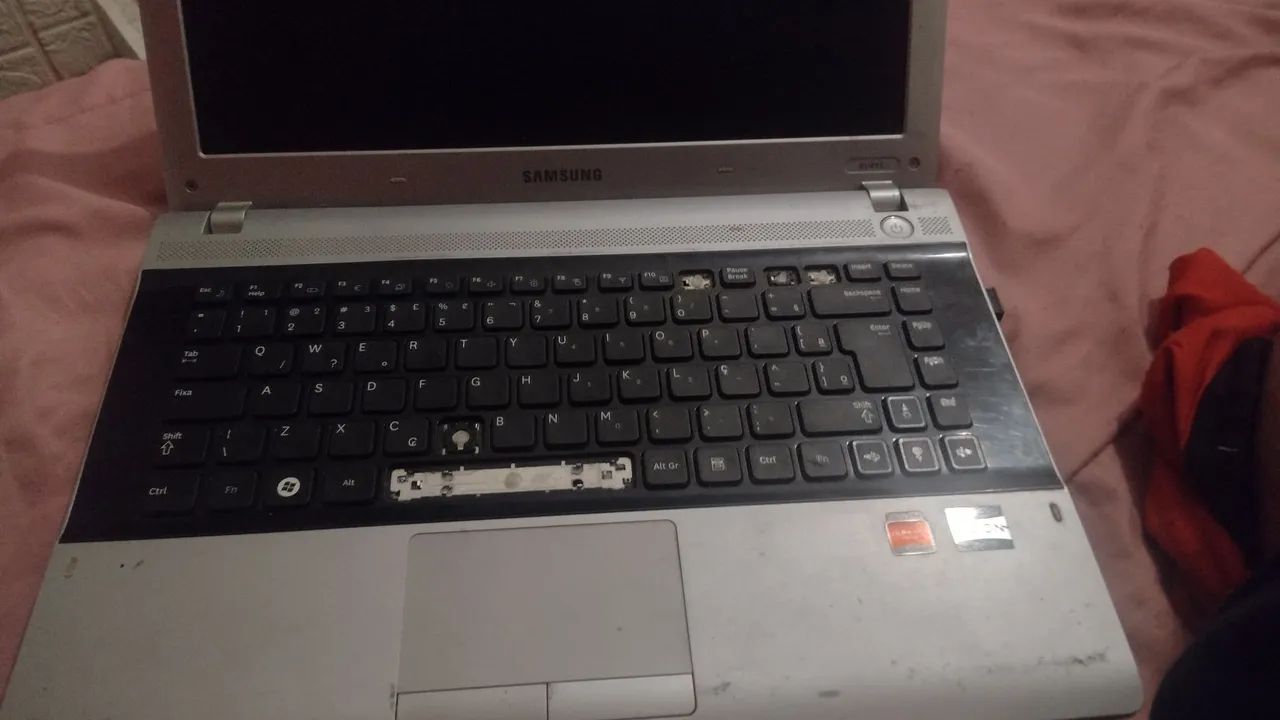 Notebook Samsung para retirada de peças  - Foto 2