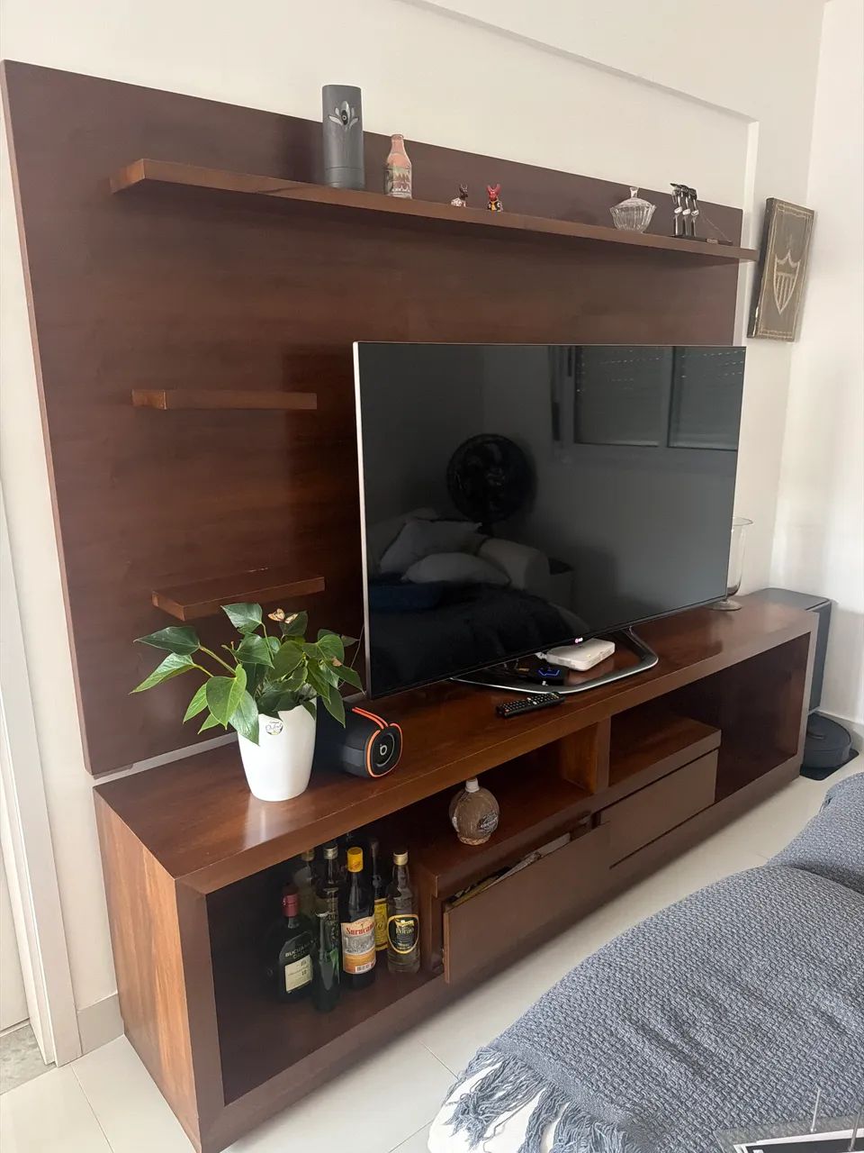 Painel com rack