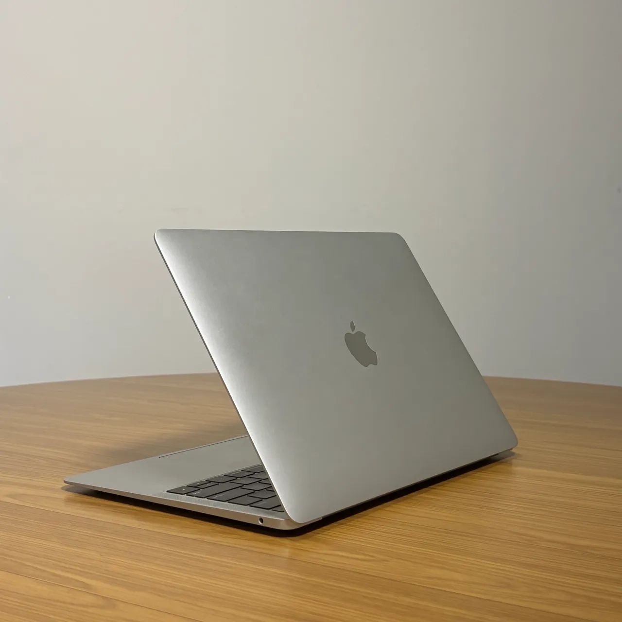 macbook air 2019 128gb