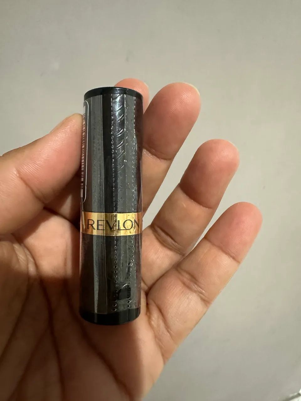 Batom Revlon Original Lacrado cor 046 - Foto 3