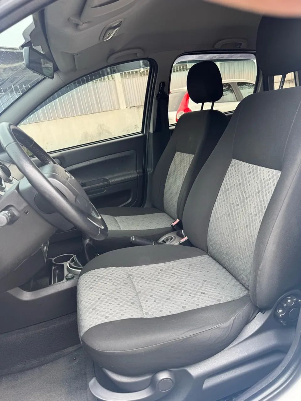 Ford Fiesta SE 1.6 8V Flex 5p, foto 8 de 18