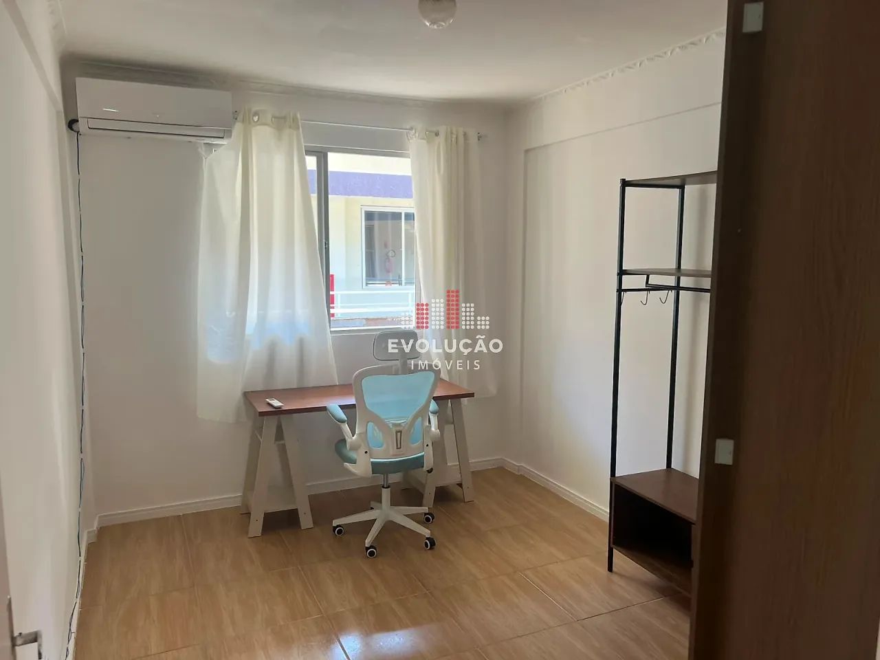 Apartamento semi mobiliado, 1 quarto - Areias/SJ - SC - Foto 4