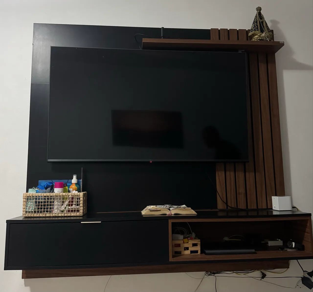 RACK PARA SALA 