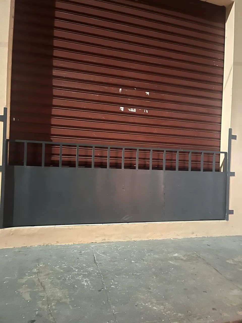 Grade para portão comercial