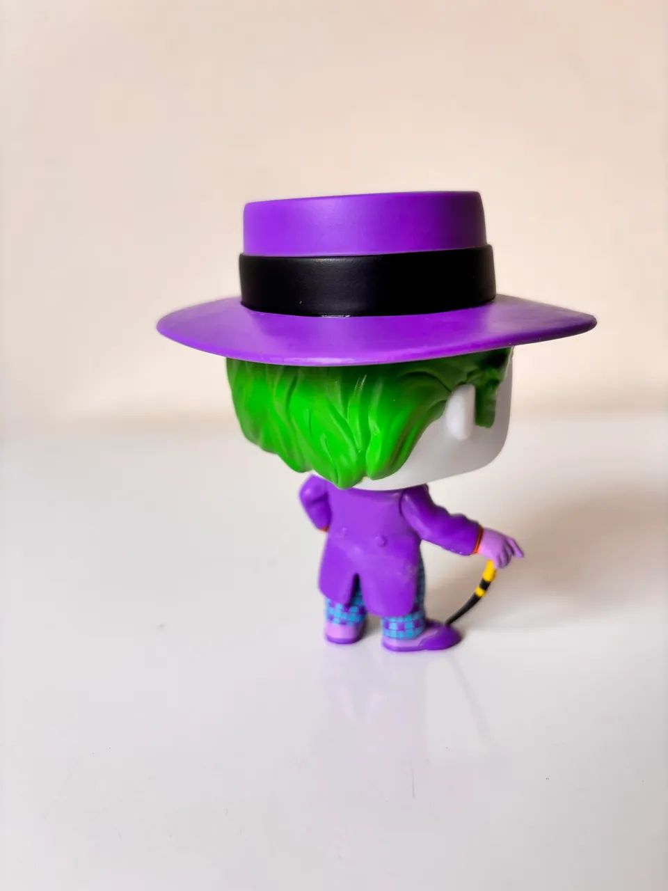Pop! Funko The Joker Coringa #337 | Batman 198 - Foto 3
