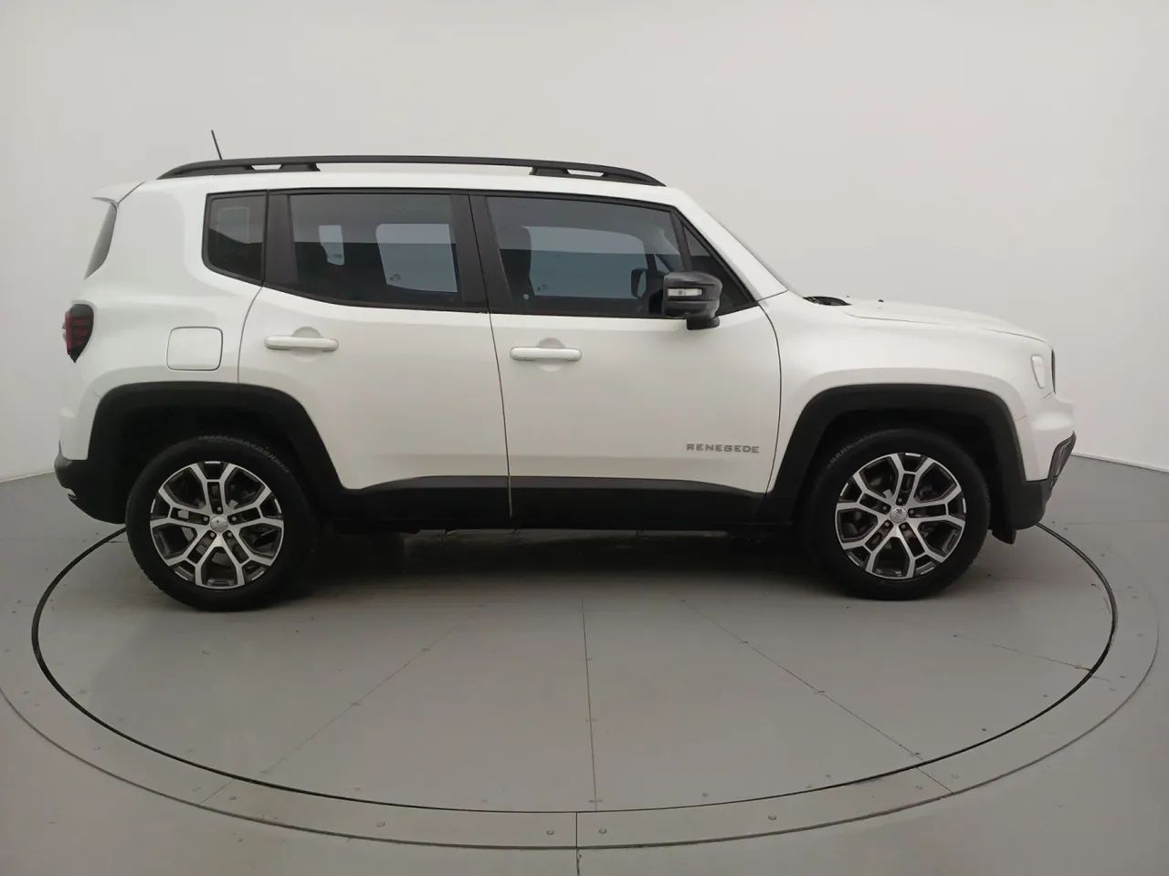 Jeep Renegade Long. T270 1.3 TB 4x2 Flex Aut., foto 6 de 18