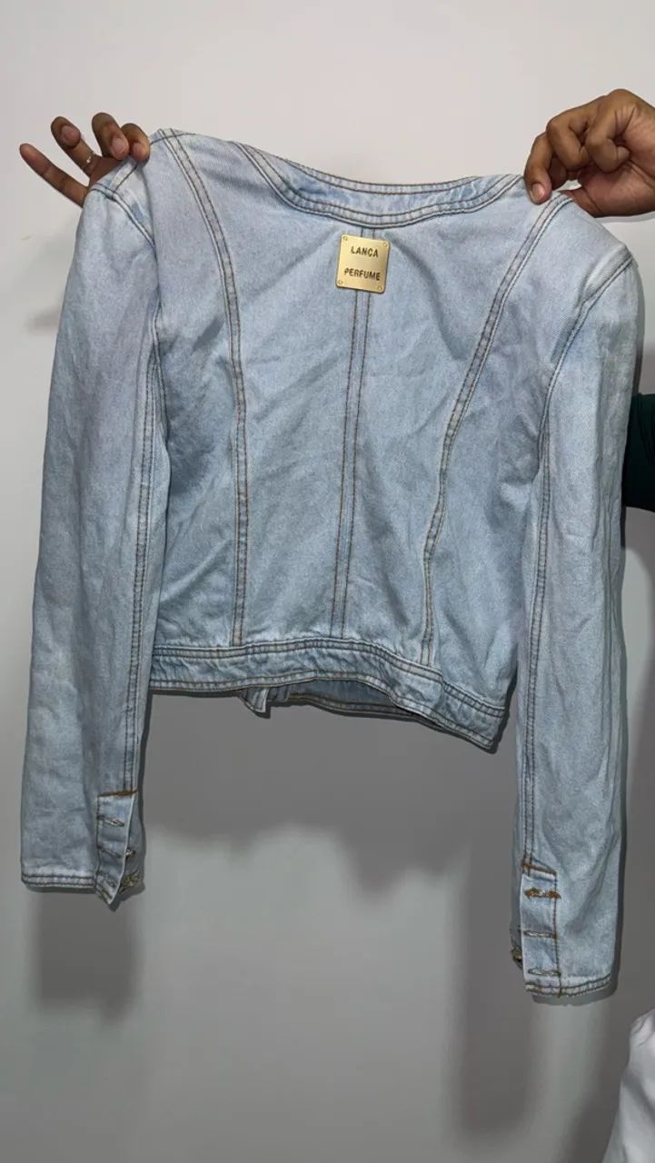 Jaqueta jeans LANÇA PERFUME  - Foto 4