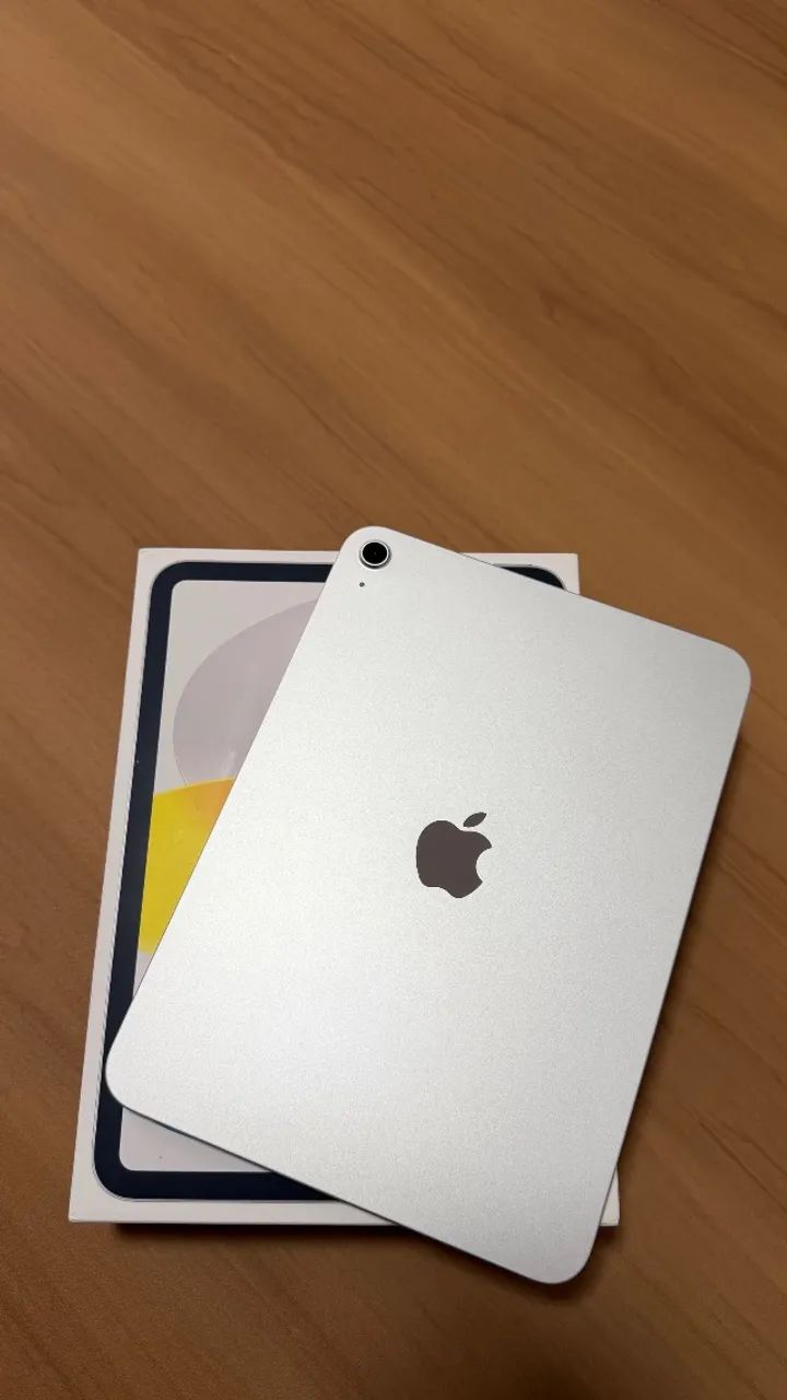 iPad 11 (A16) 128GB, (pouco uso), Garantia Apple até Março/2027