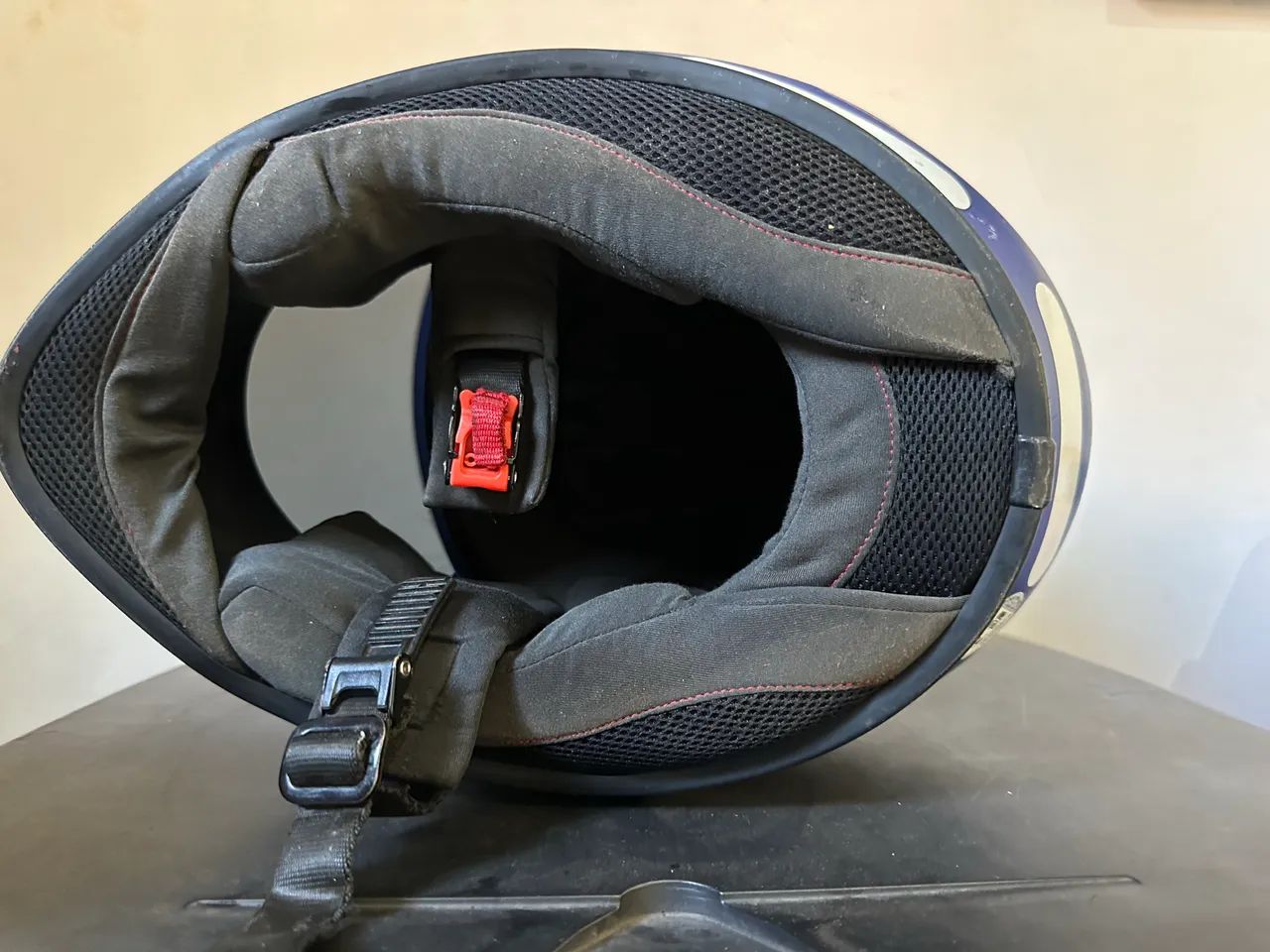 Capacete Helt tamanho 60 - excelente estado  - Foto 4