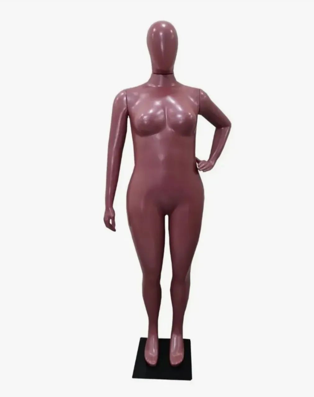Manequim plus size rose mais base 