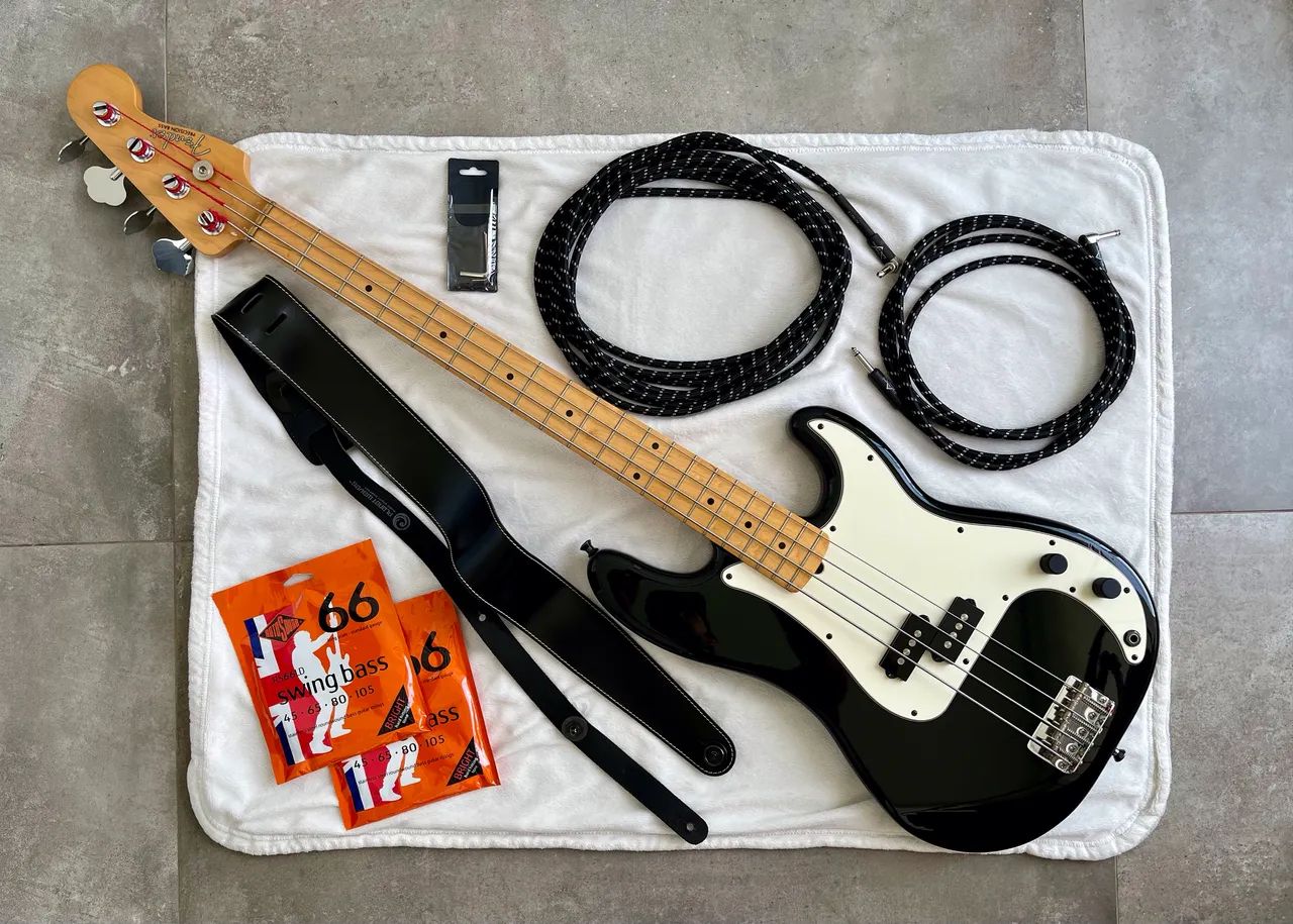 Fender Roger Waters Precision Bass - Foto 2