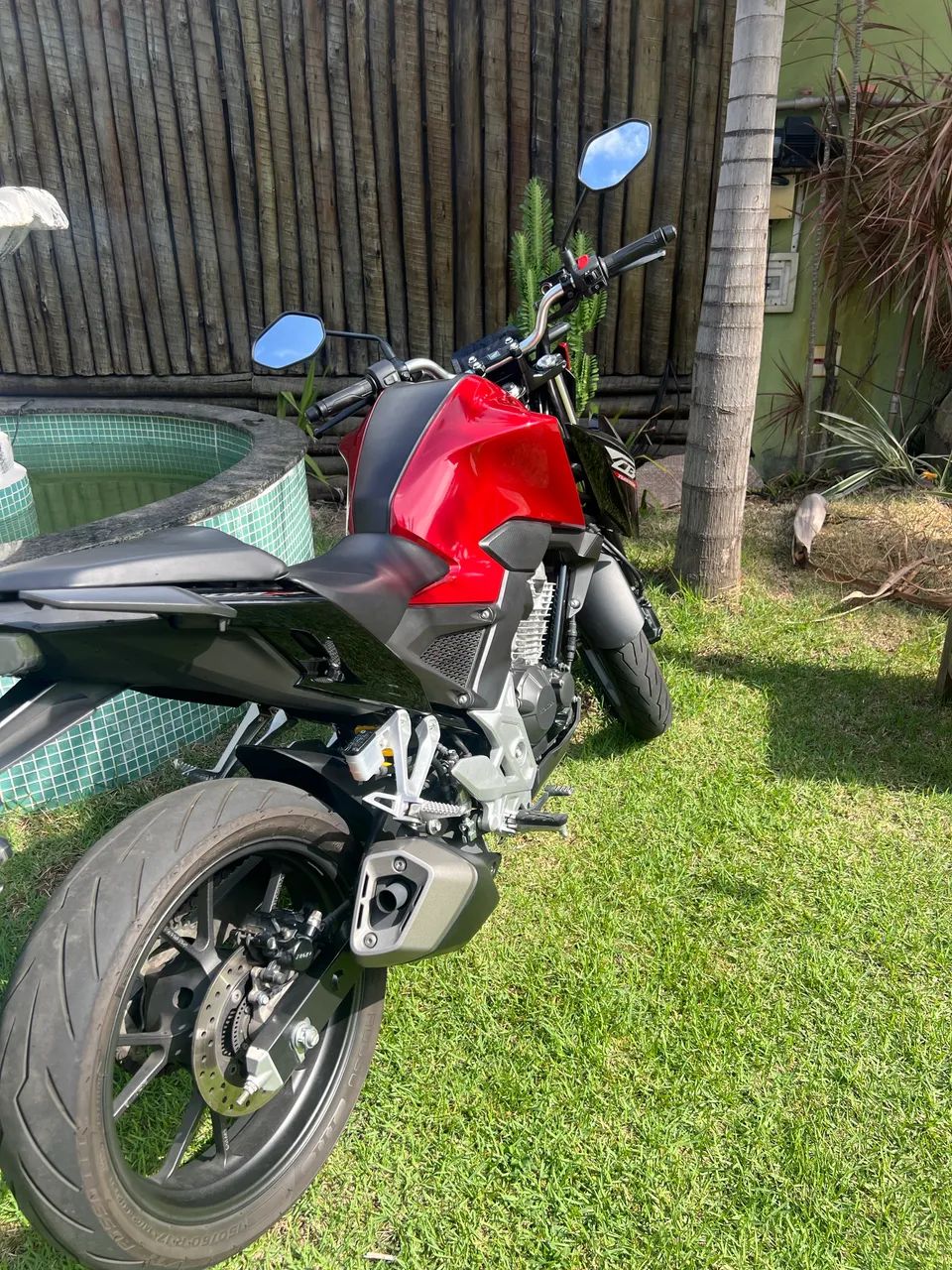 Moto CB300F - Foto 3