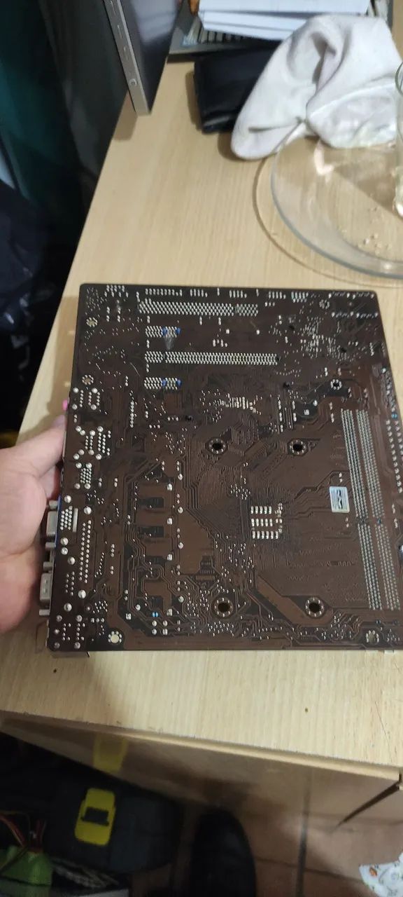 Placa mãe M5A78L-M, funcionando 100% - Foto 5