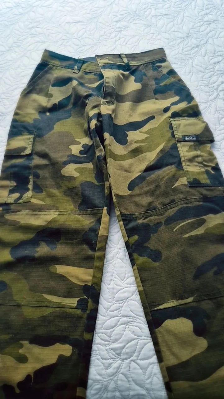 Roupa camuflada feminino PP 