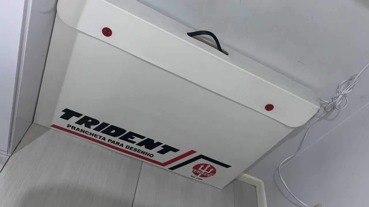 Prancheta A1 Trident Portátil Inclinação Regulável  - Foto 4