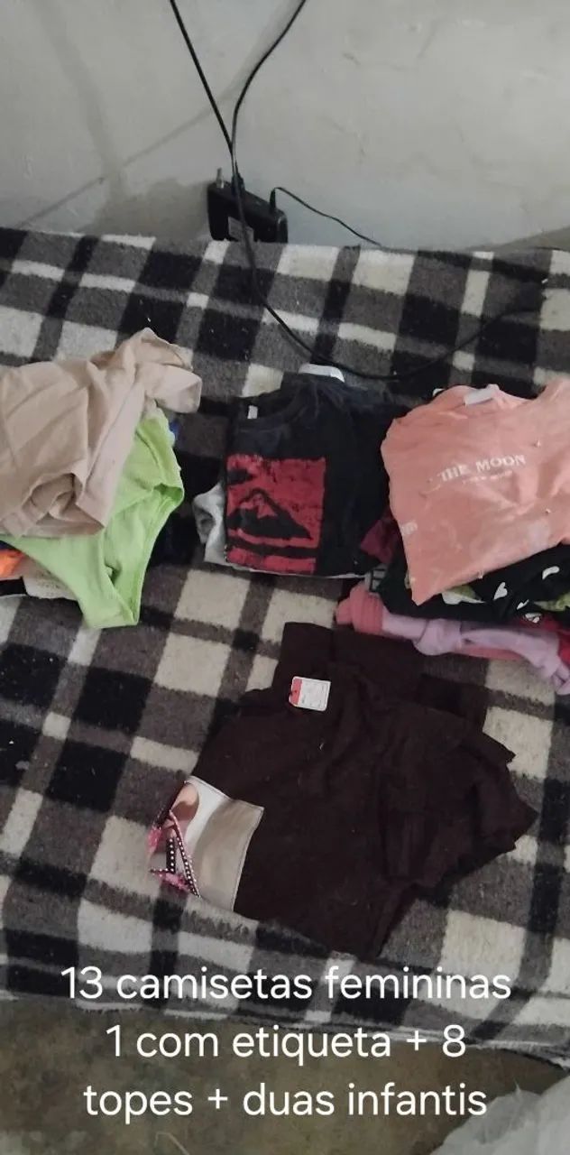 TROCO roupas e tênis por algo do meu interesse - Foto 4
