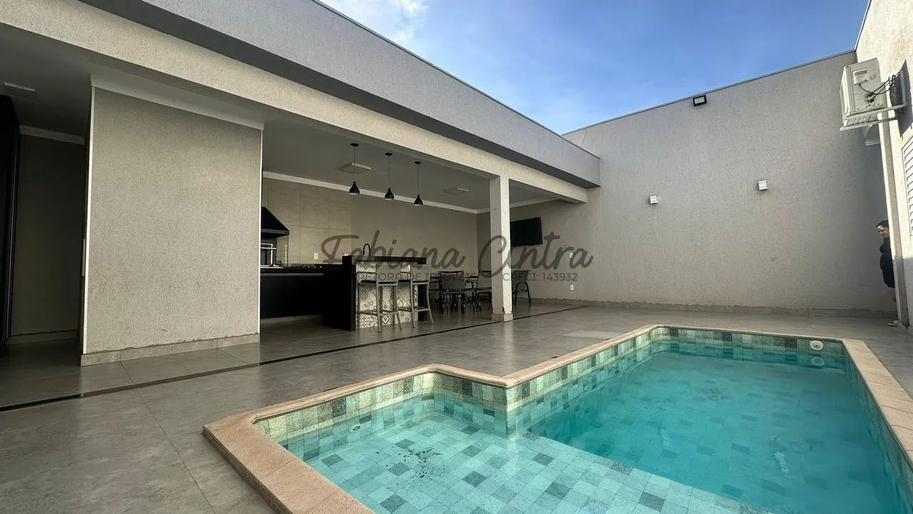 Casa Térrea, Condomínio Copacabana.