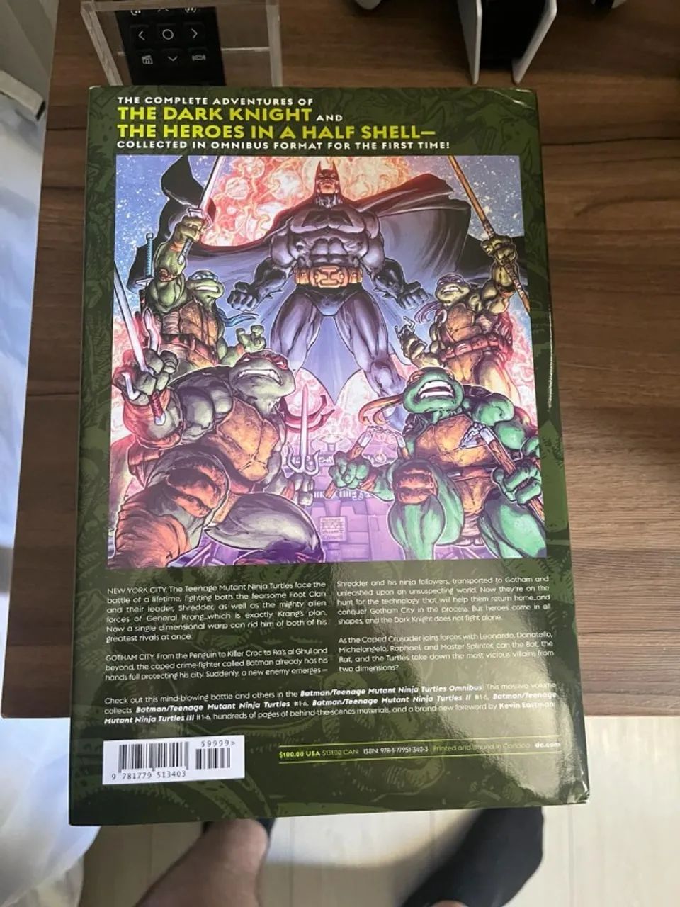 アメコミ aaaa Batman/Teenage Mutant Ninja Turtles Omnibus - Versão em Inglês