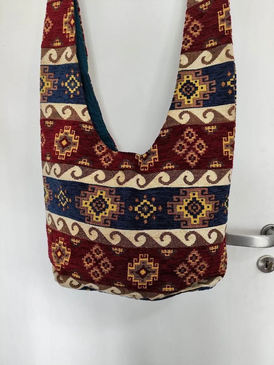 Bolsa transversal boho estampa geométrica