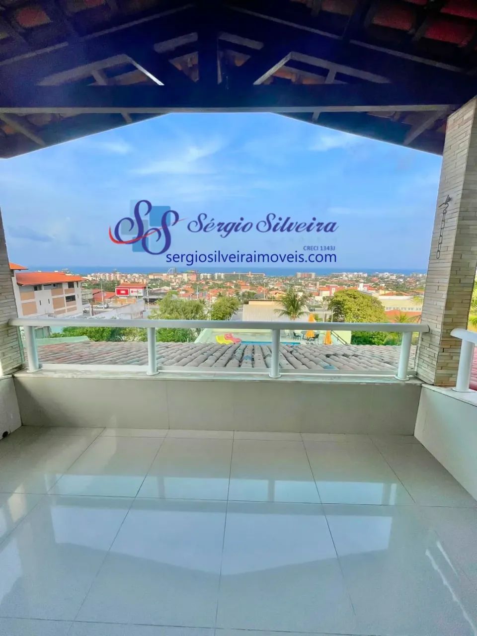 Casa com vista para o mar no Porto das Dunas com 4 quartos