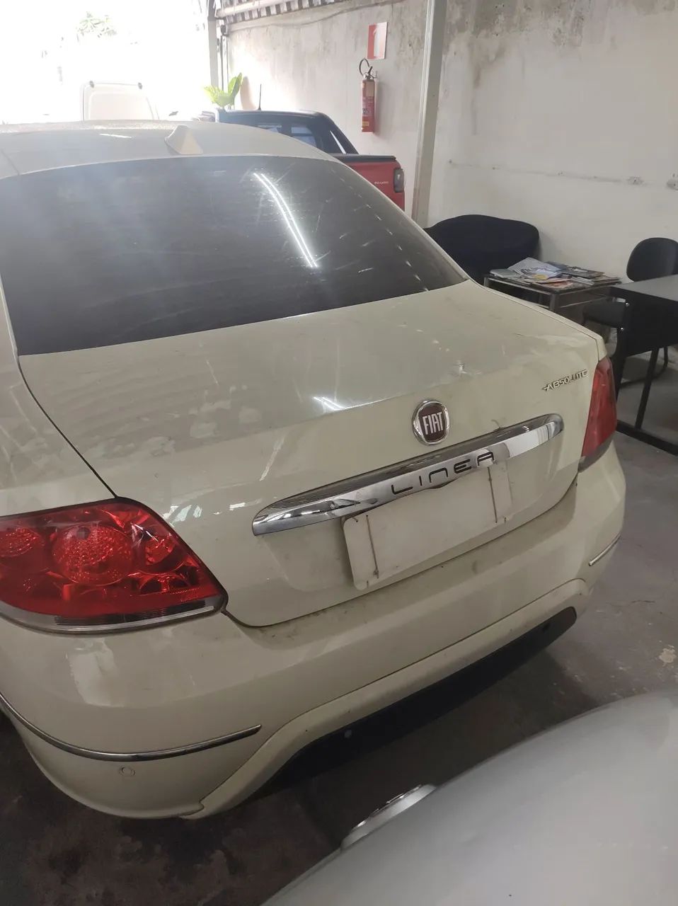 Fiat Linea Absolute 1.9/1.8 Flex Dualogic 4P 2016 - Foto 2